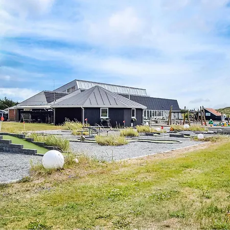 Beach Front Home In Hvide Sande 別荘 *