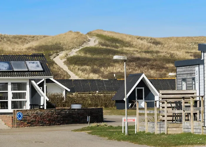 14 * Hvide Sande